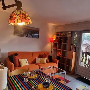 Apartment Vintage Chic -central, Wifi, Mountain View, Les Carroz d'Araches
